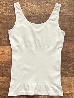 ⭐MARILYN MONROE INTIMATES SEAMLESS BODY SHAPING CAMI in White, size XL⭐